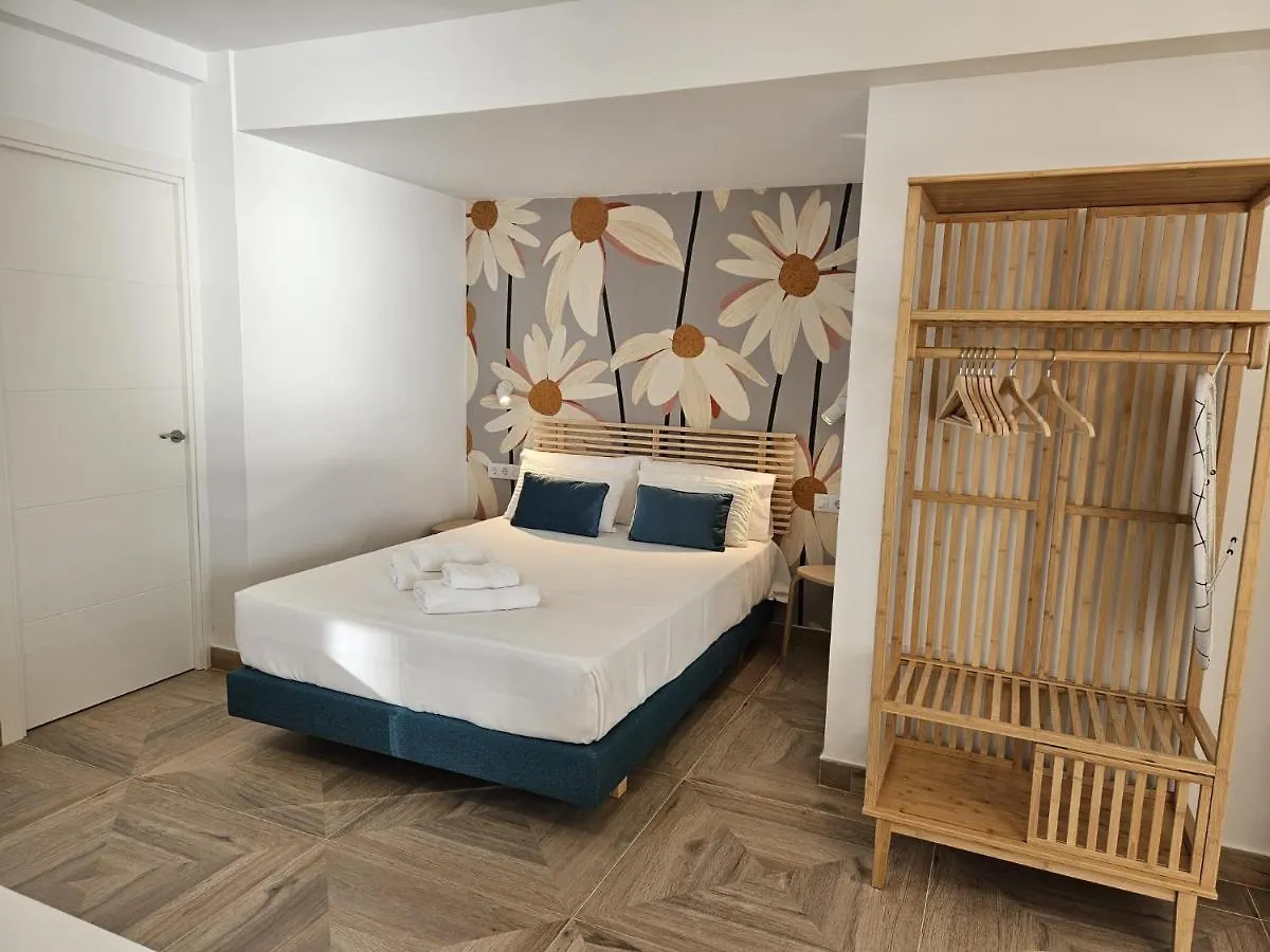 Skyline - Beach Apartment With Breathtaking Views And More Cadiz