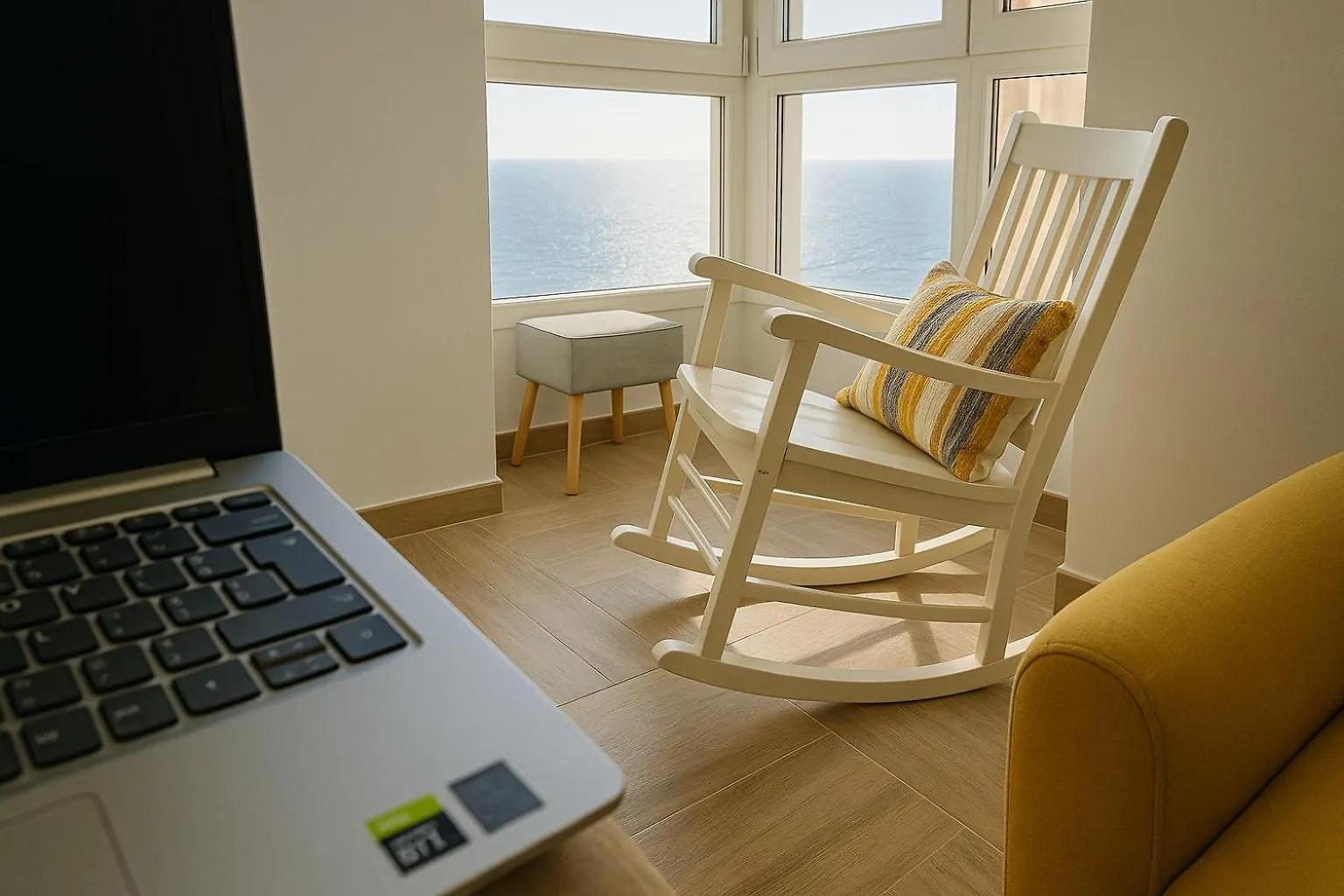 Skyline - Beach Apartment With Breathtaking Views And More Cadiz